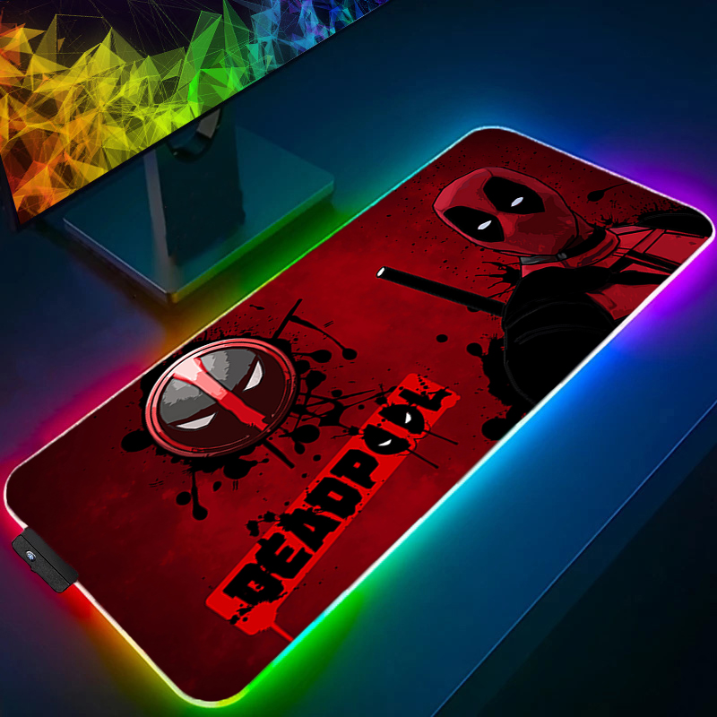Gaming Keyboard En Mouse - LED Mauspad Gaming Hintergrundbeleuchtung Lock Edge
